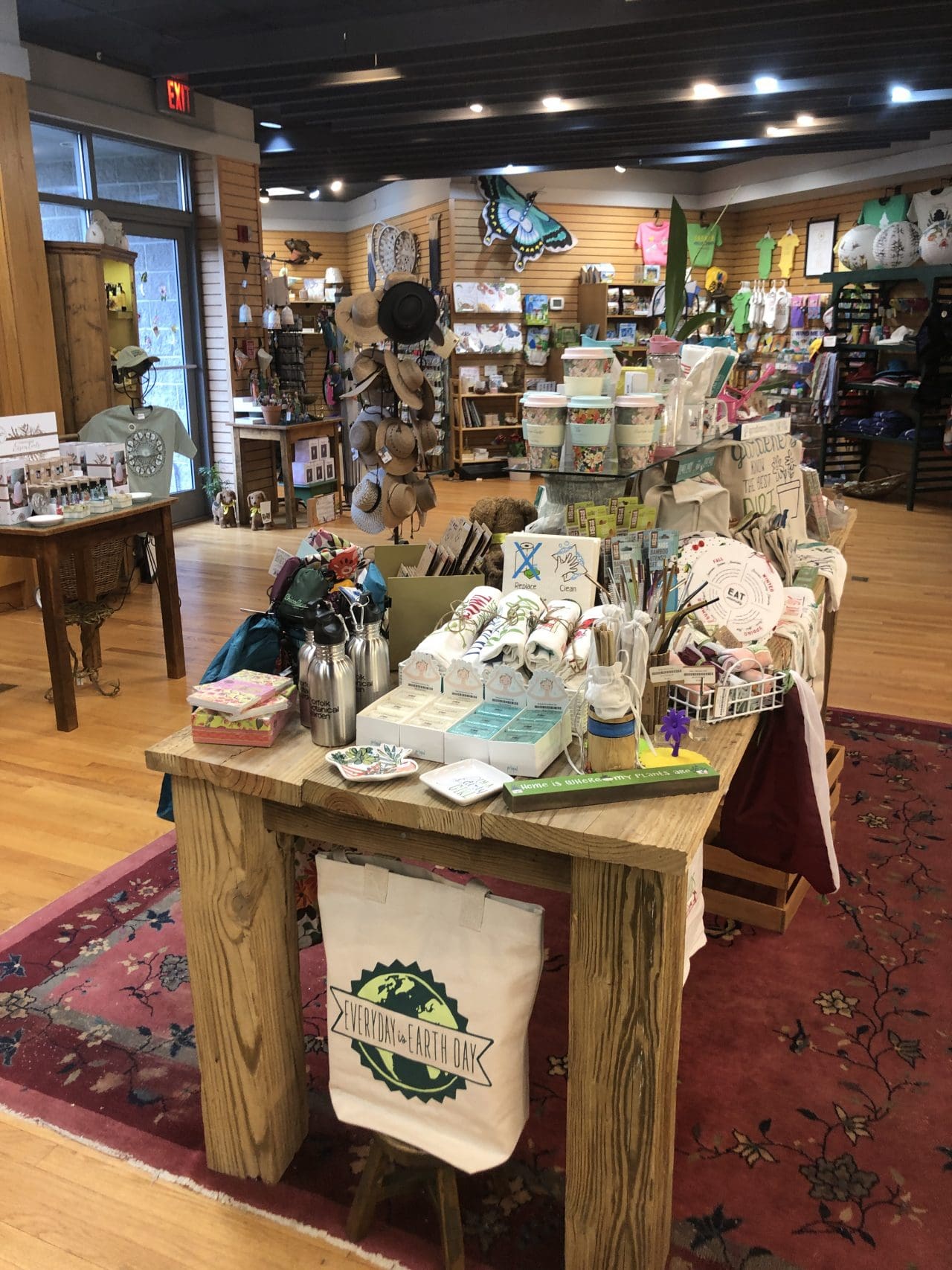 Gift Shop & Café Norfolk Botanical Garden