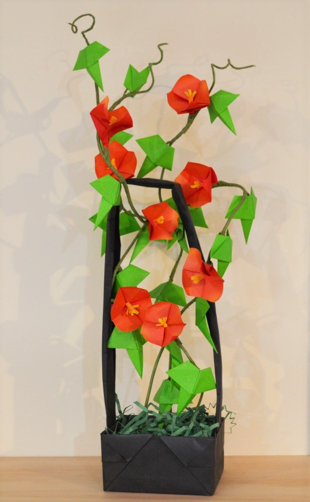 Origami: Flowering Vine